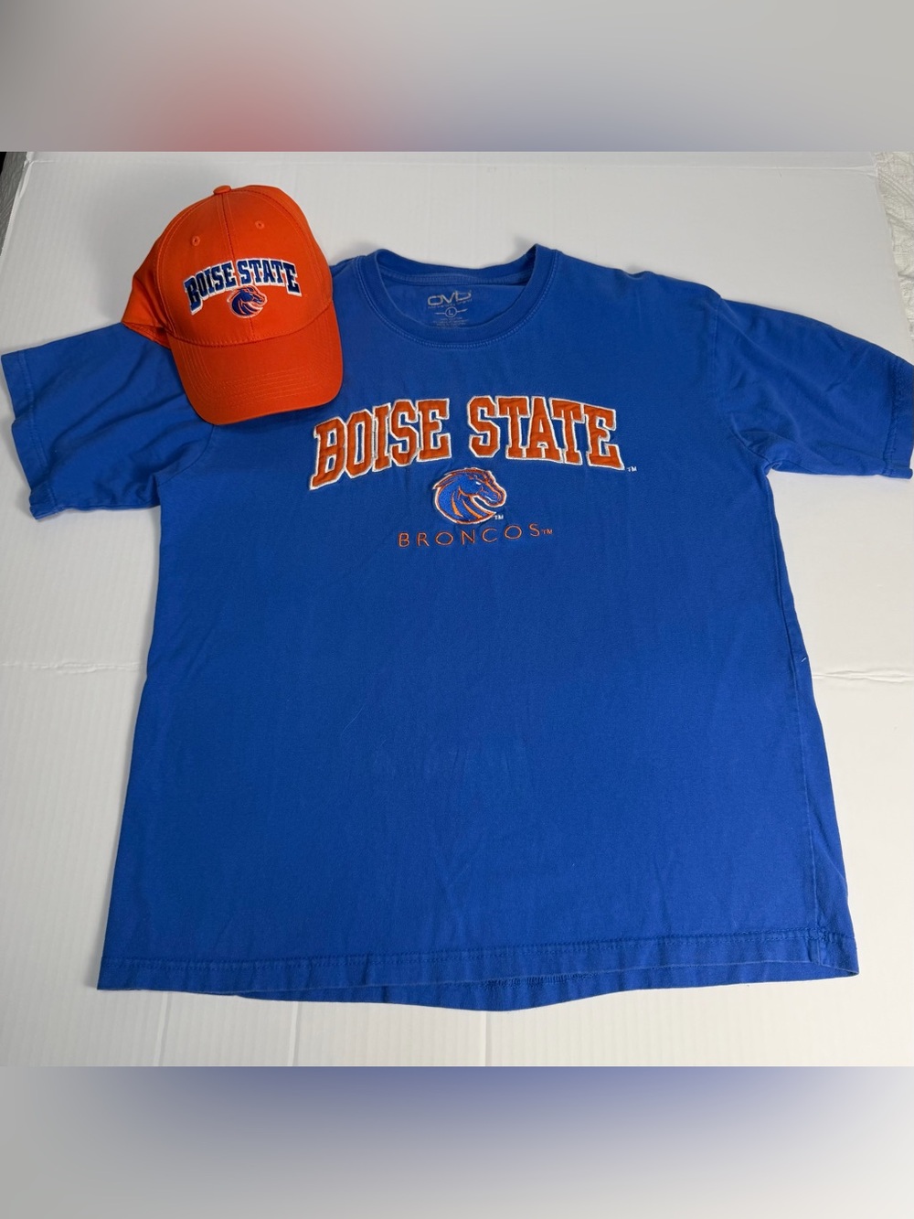 Boise State Broncos Shirt Men’s L & Adjustable Hat Set NCAA Blue Orange
